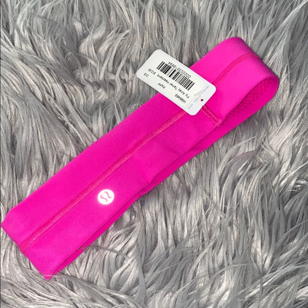 Lululemon flyaway tamer headband
